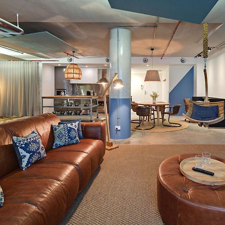 Zara Tower - Luxury Suites And Apartments Sydney Esterno foto